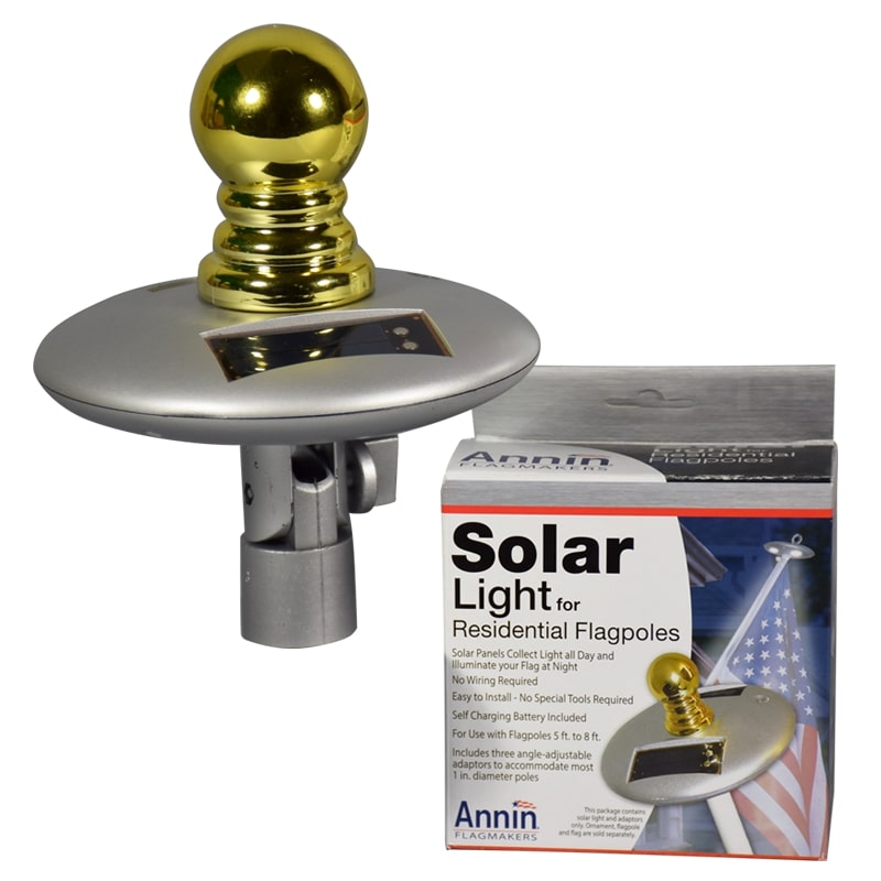 SOLAR LIGHT FOR SMALL OUTDOOR POLES
