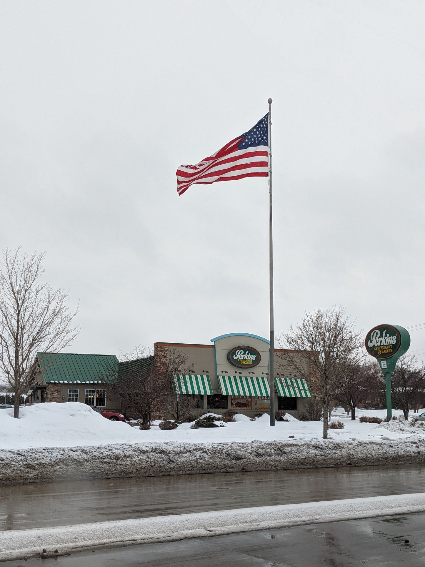 80' Tapered Aluminum Flagpole - Internal