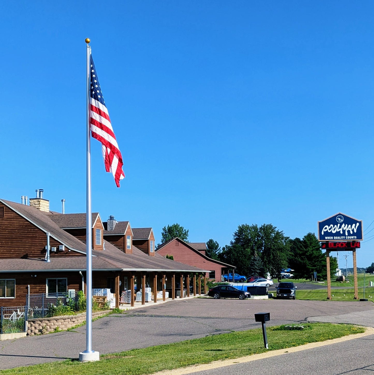 40' External Halyard Aluminum Flagpole - Continental Series